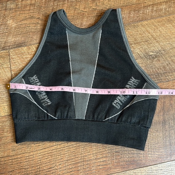 Gymshark color block grey turbo seamless sports bra XS/s - Picture 5 of 6